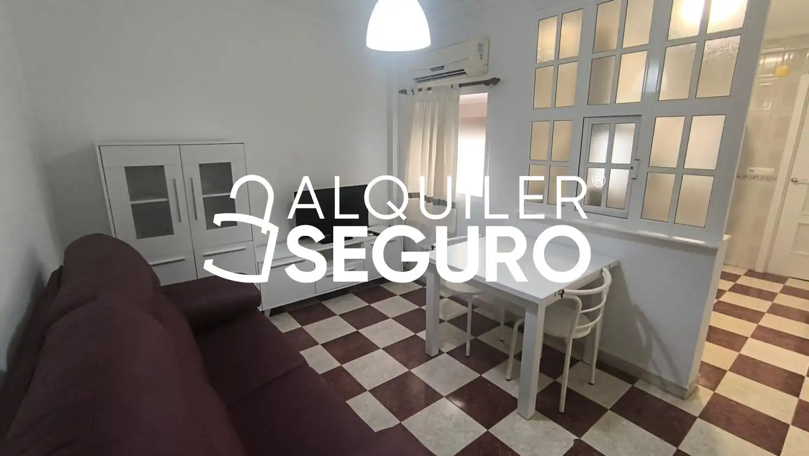 Vista exterior de Piso de alquiler en Sevilla con Aire acondicionado y Amueblado