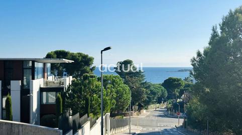 Foto 2 de Apartament en venda a Calle Carrer Roura, Los Pinos - Politur, Girona
