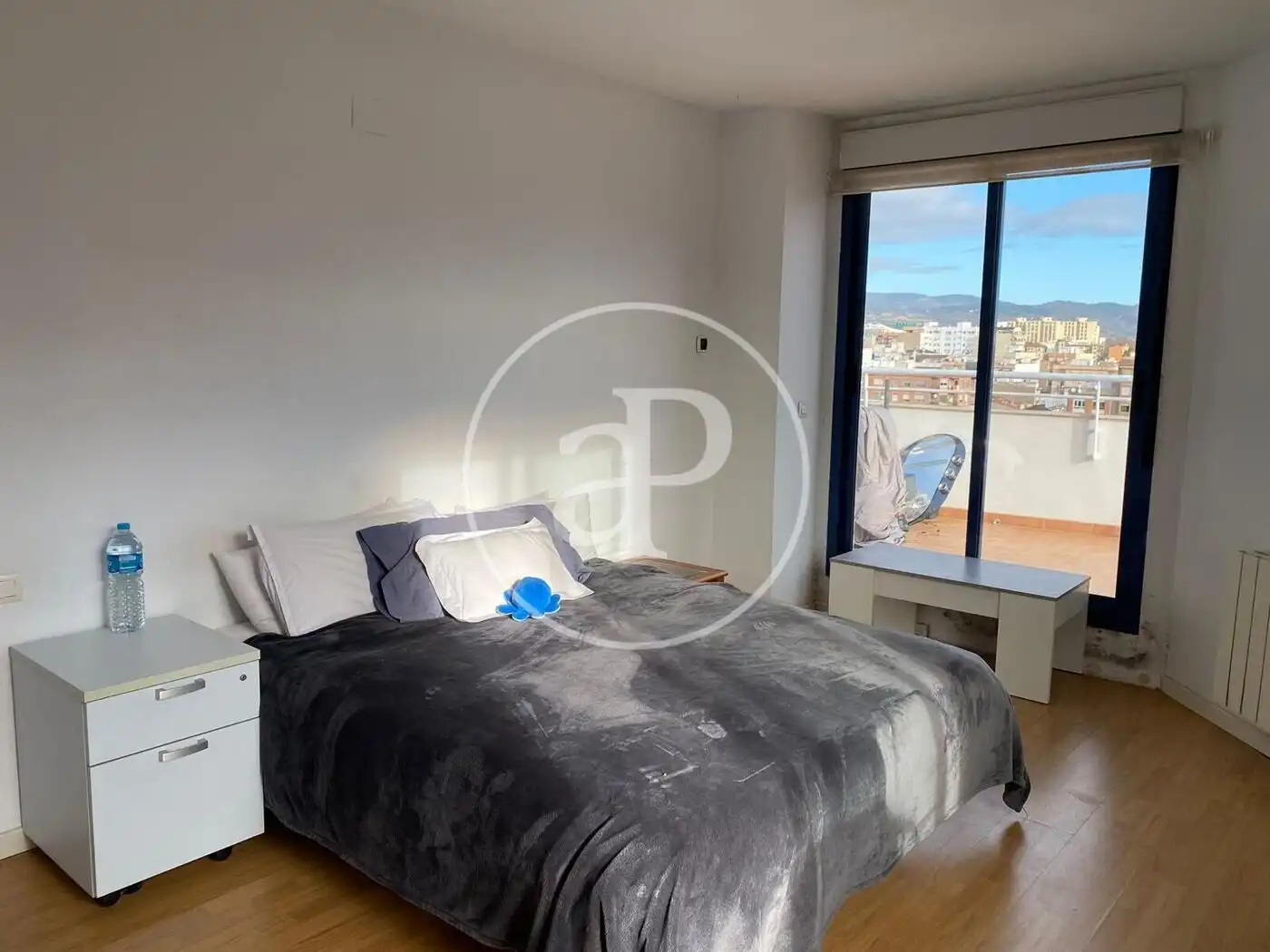 Dormitori de Àtic en venda en Castellón de la Plana / Castelló de la Plana amb Calefacció, Terrassa i Traster