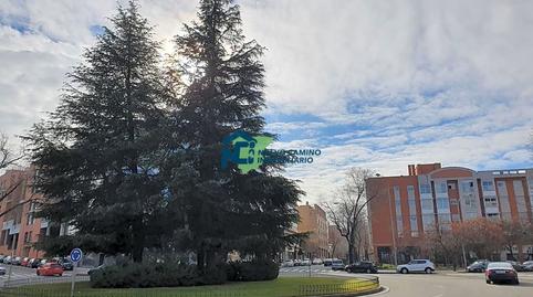 Foto 2 de Apartamento de alquiler en Cronos, 5, Simancas, Madrid