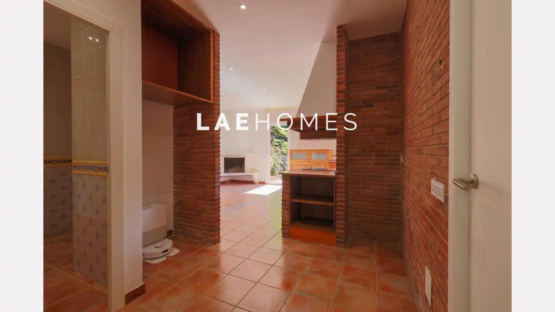 Living room of Houses for rent in Corbera de Llobregat  with Air Conditioner, Private garden and Terrace