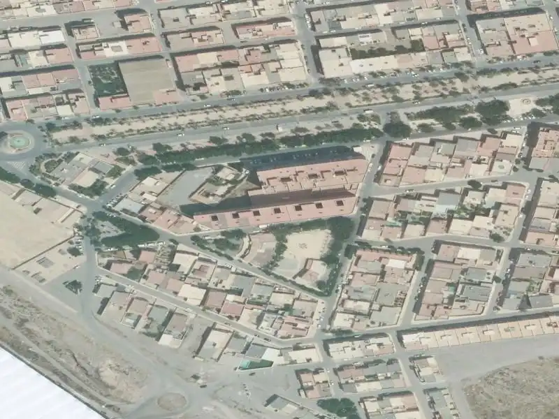 Piso en venta en Calle Adelfas, imagen 2