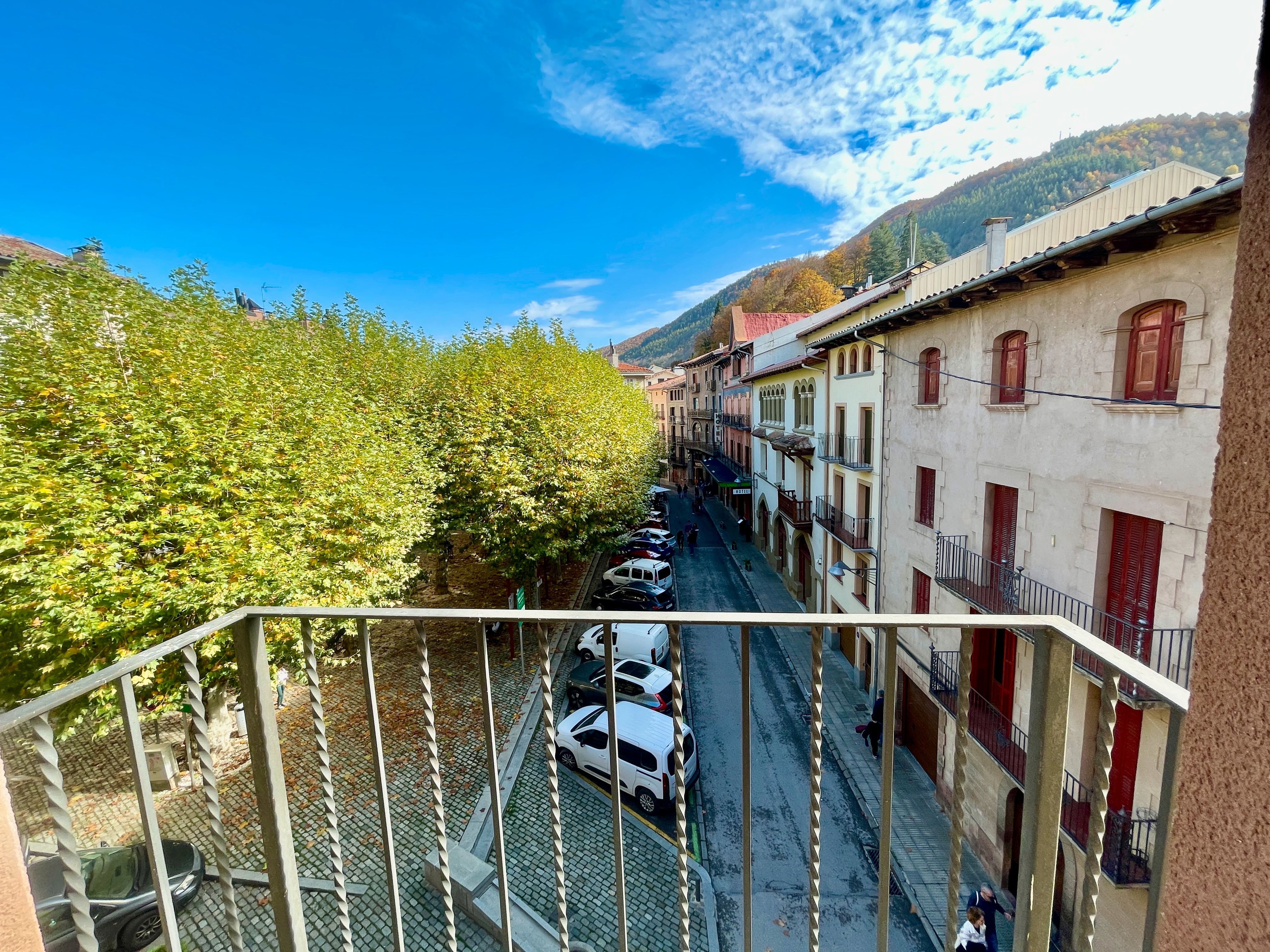 Exterior view of Duplex for sale in Camprodon  with Heating, Parquet flooring and Furnished