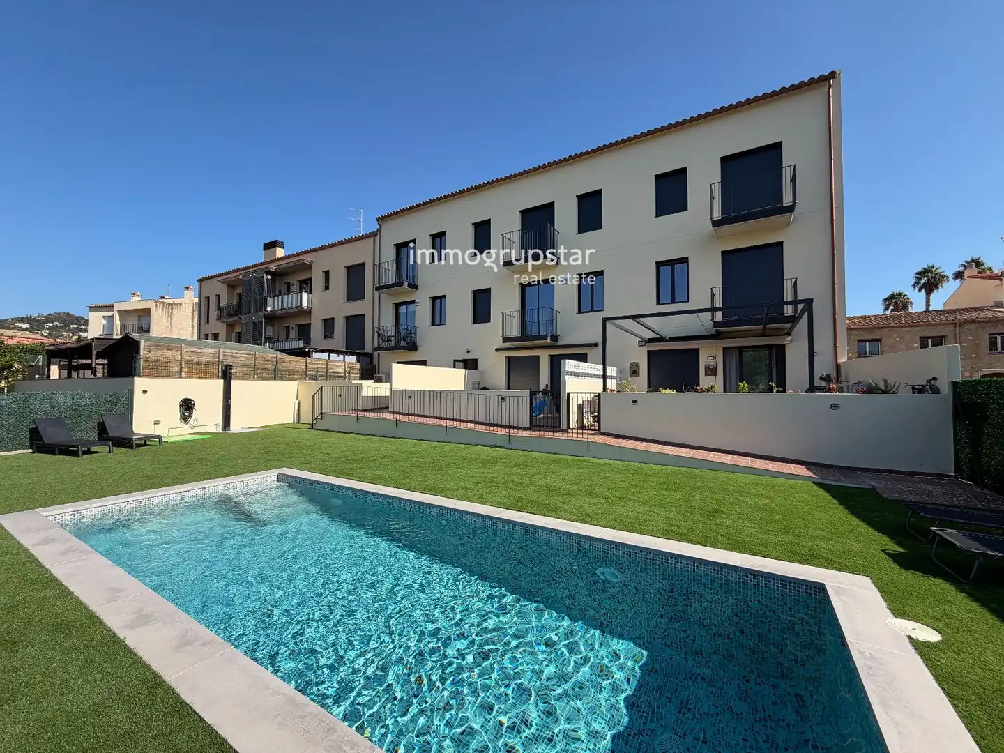 Swimming pool of Attic for sale in Calonge i Sant Antoni  with Air Conditioner, Heating and Terrace