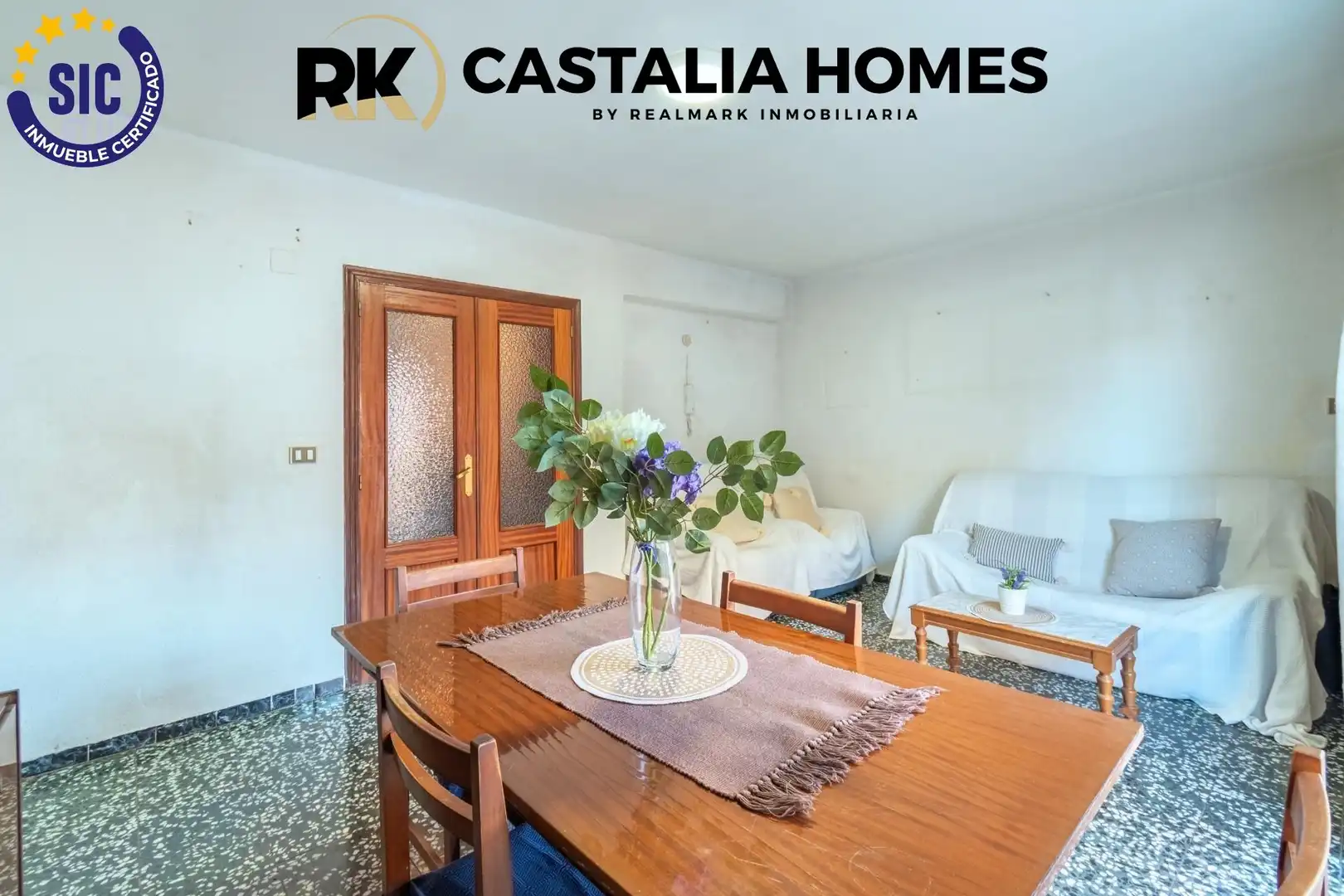 Vista exterior de Pis en venda en Castellón de la Plana / Castelló de la Plana amb Balcó