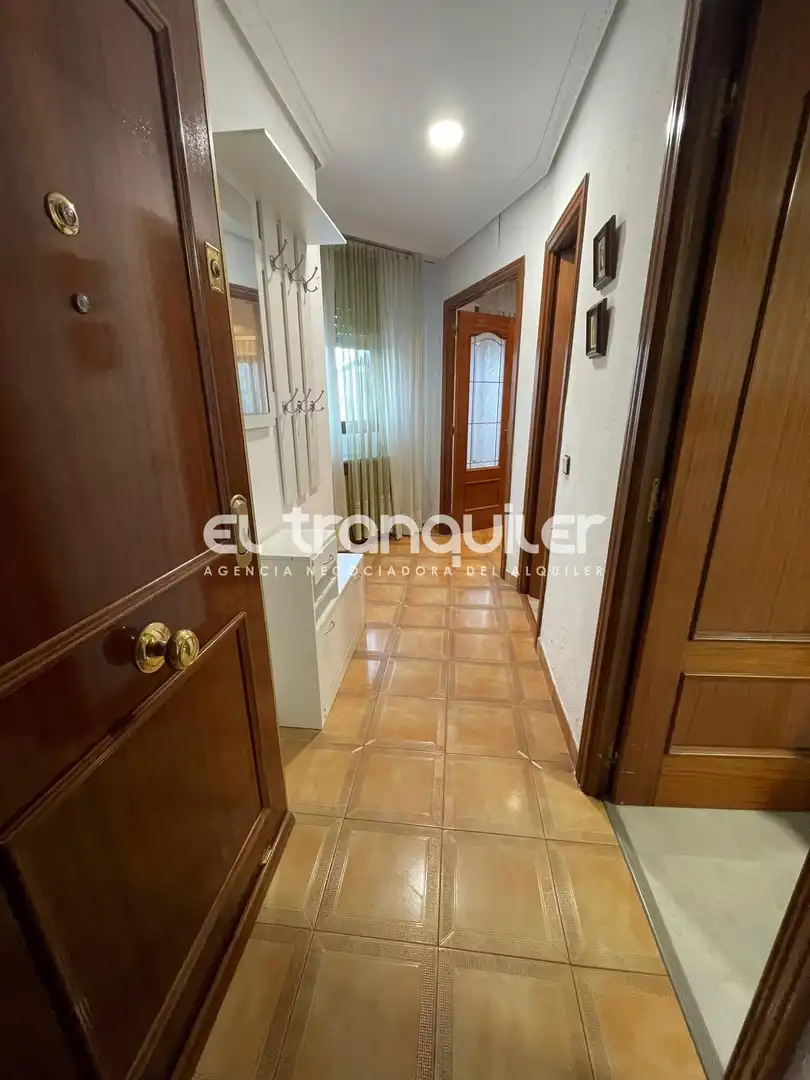 Flat for rent in Pinto  with Air Conditioner, Furnished and Washing machine