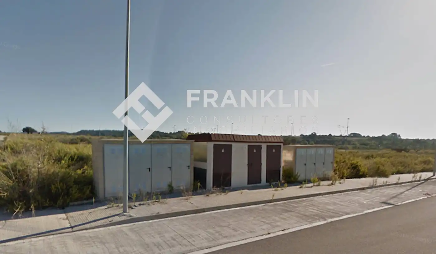 Aparcament de Terreny industrial en venda en Els Hostalets de Pierola