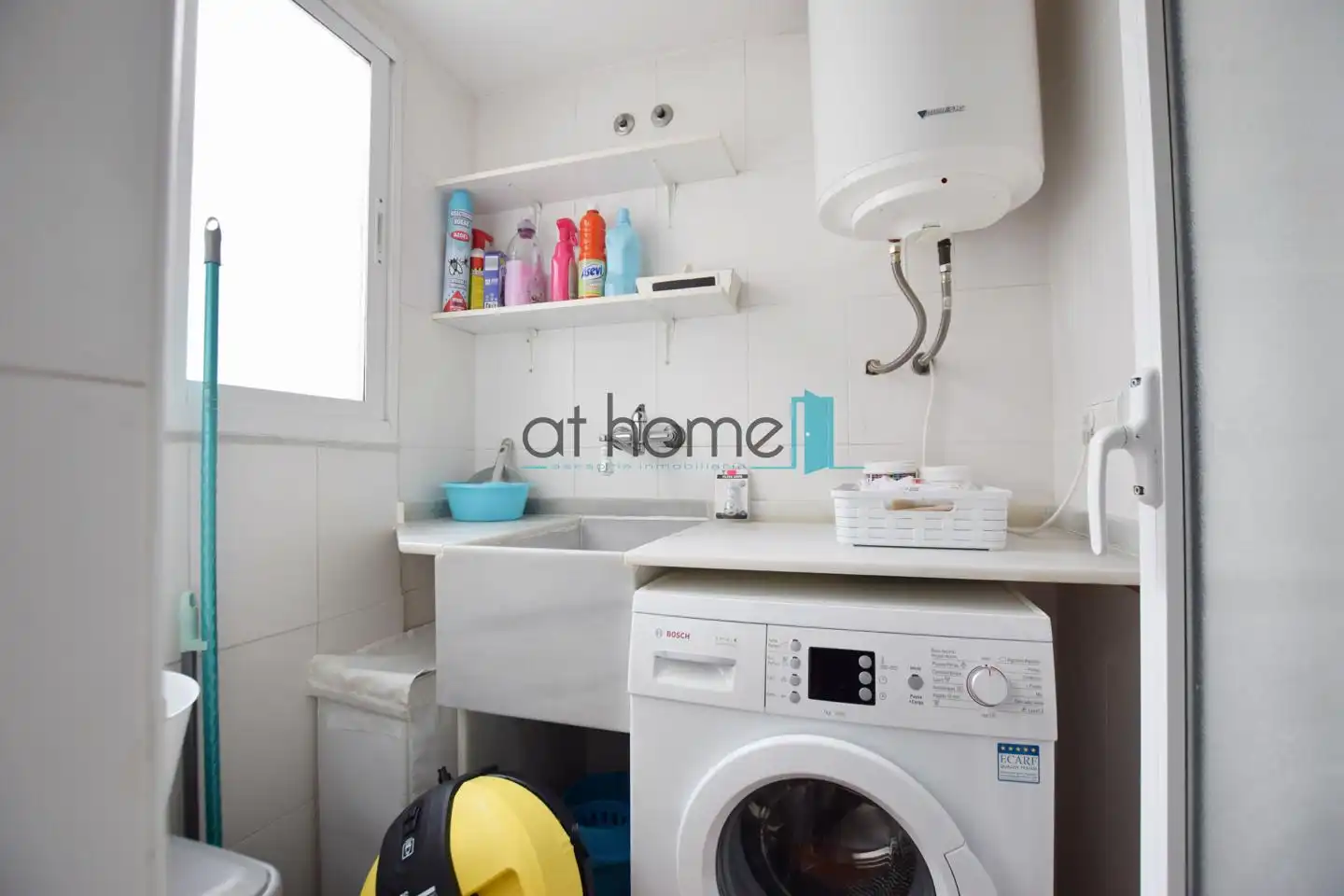 Flat for rent in Avinguda del País Valencià, Centro