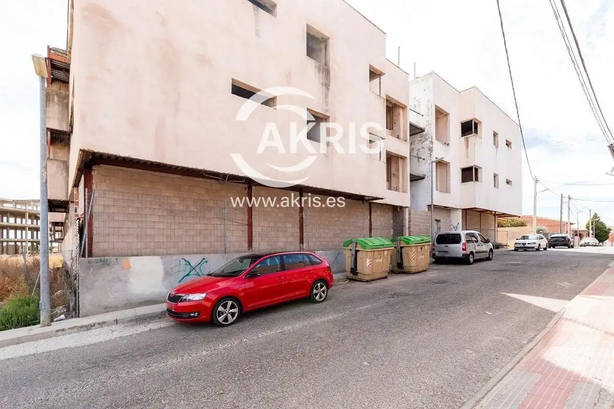 Buildings for sale in Calle Jardines, Portillo de Toledo