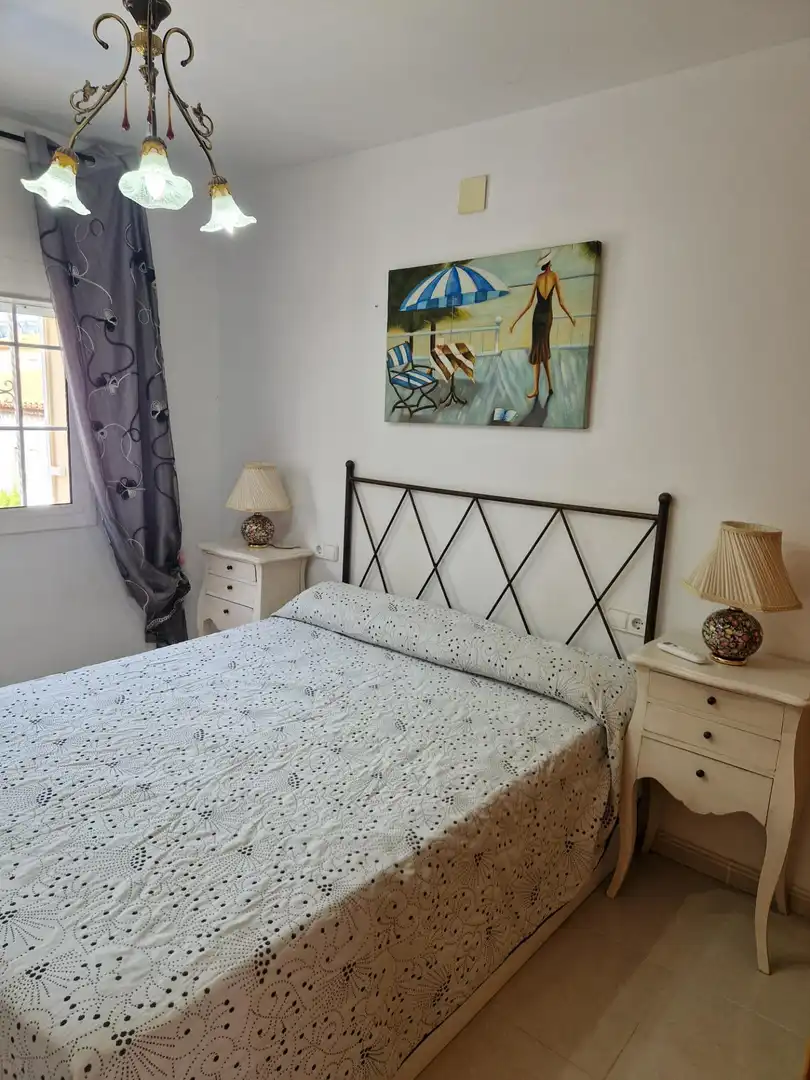 Dormitori de Casa adosada en venda en Mont-roig del Camp amb Jardí privat, Terrassa i Piscina
