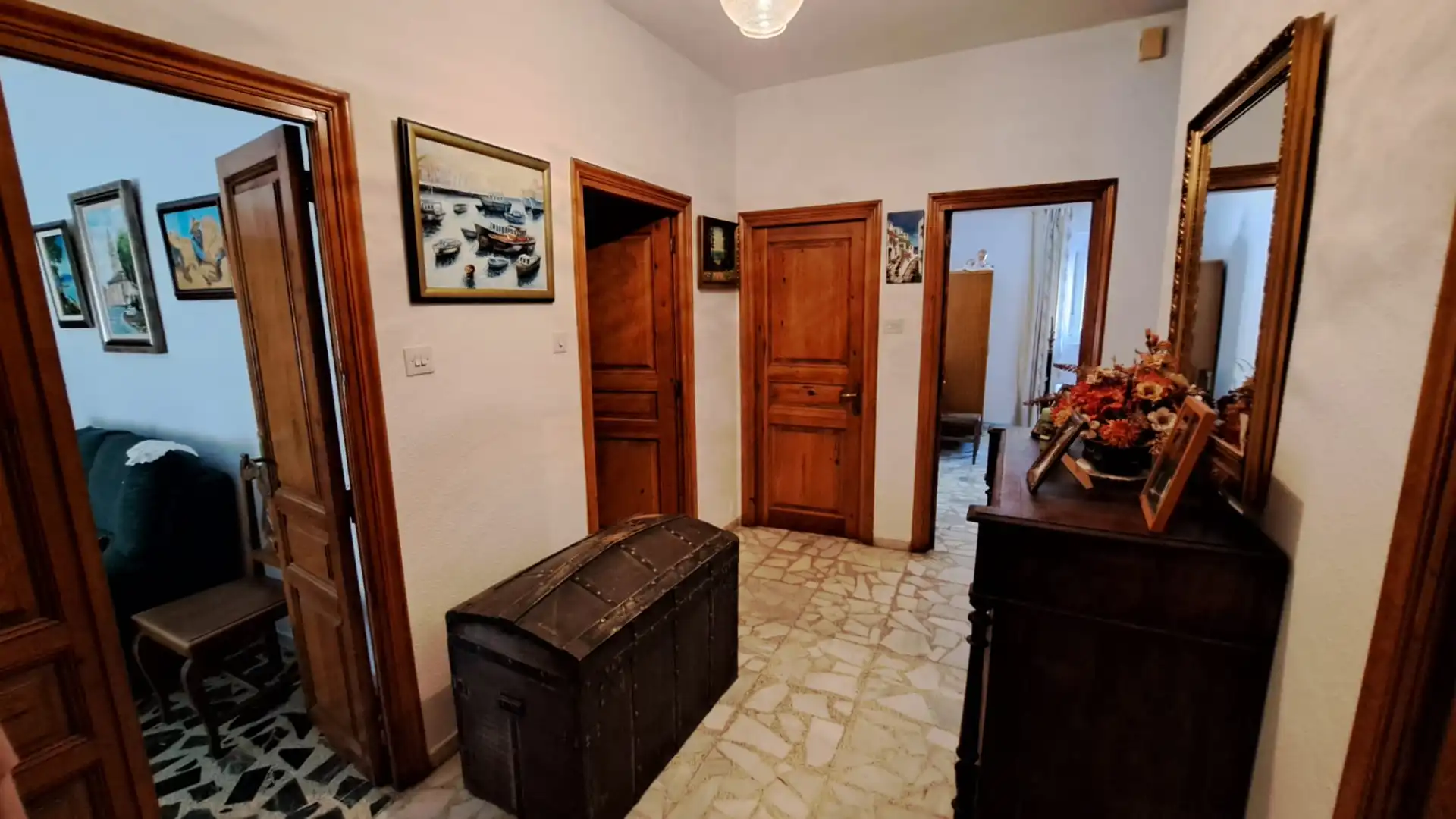 Casa amb terrassa en venda a Calle Valentín Arévalo Ayllón, imagen 2