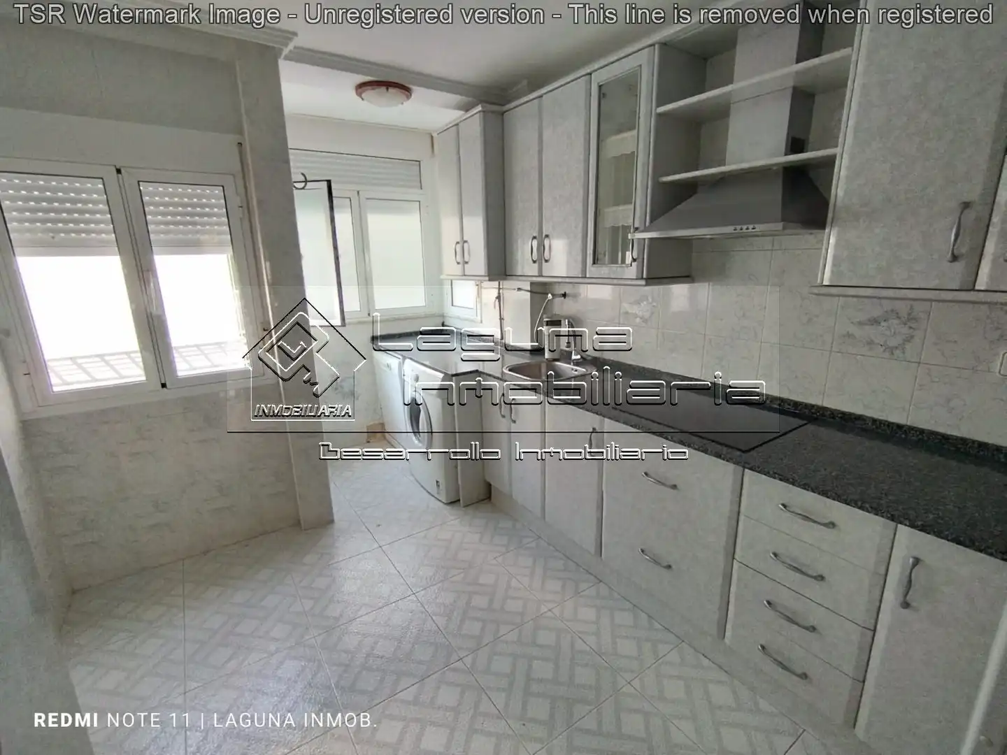 Cocina de Piso en venta en Cádiz con Terraza
