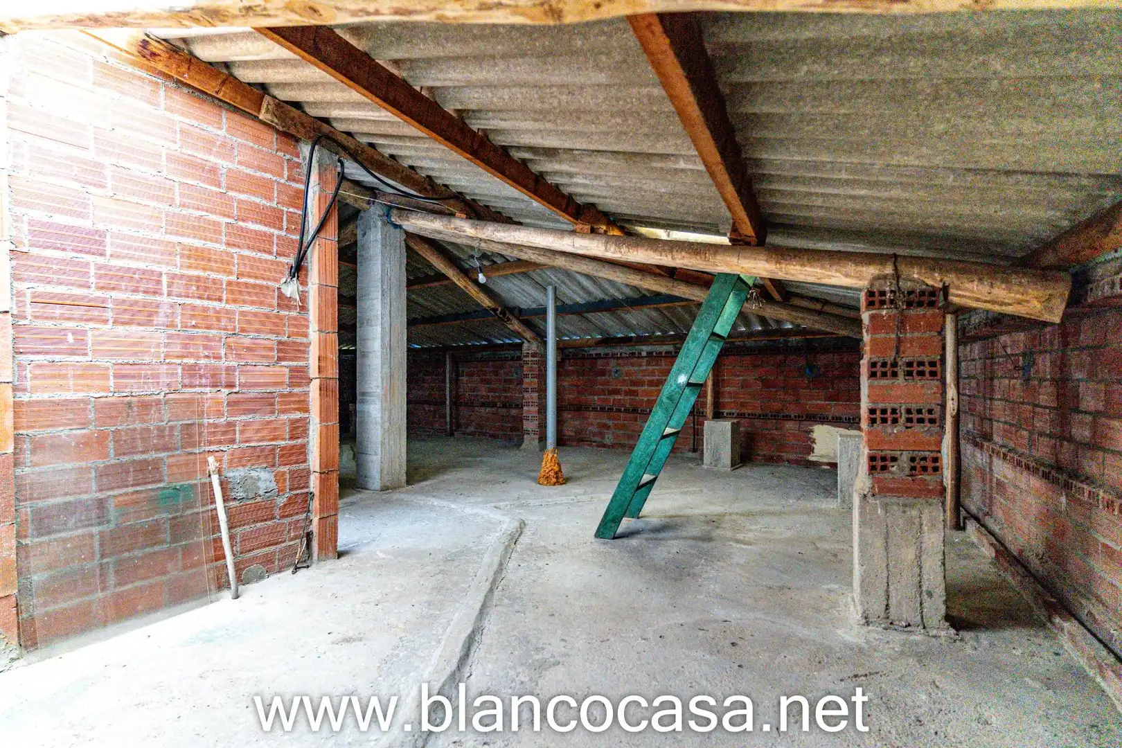 Casa o chalet en venta en Malpica de Bergantiños con Calefacción, Trastero y Amueblado