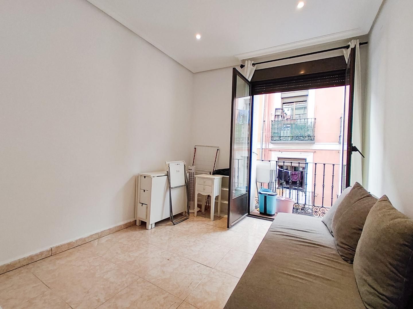 Dormitori de Apartament de lloguer en  Madrid Capital