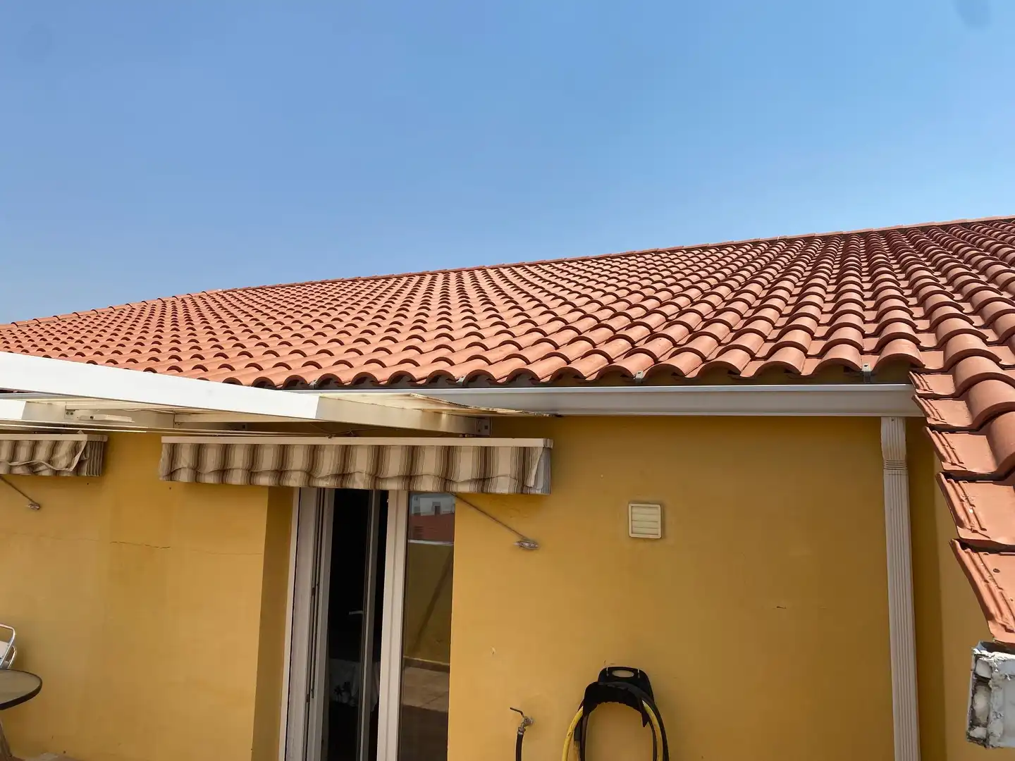 Vista exterior de Dúplex en venda en Castuera amb Aire condicionat, Calefacció i Parquet