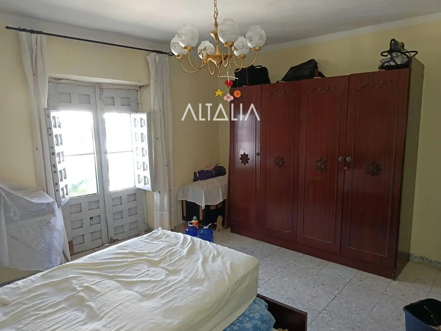 Habitación de Casa o chalet en venta en Huete con Trastero y Amueblado