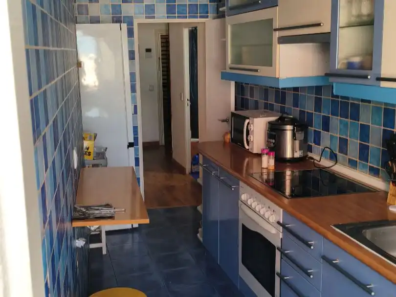 Küche von Wohnung zum Verkauf in  Madrid Capital mit Klimaanlage, Terrasse und Balkon
