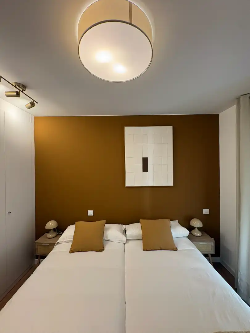 Bedroom of Flat for rent in Zaragoza  with Air Conditioner and Furnished