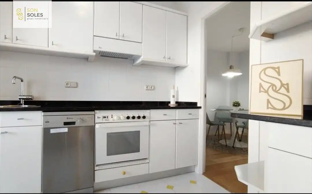 Cocina de Piso de alquiler en Santander con Calefacción, Terraza y Amueblado