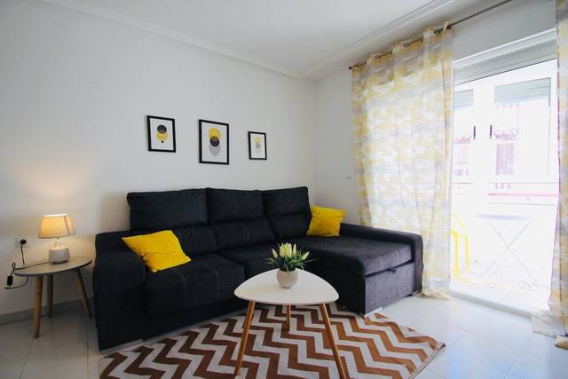 Apartamento en Alquiler en Calle San Pascual en Avenida Habaneras - Curva de Palangre