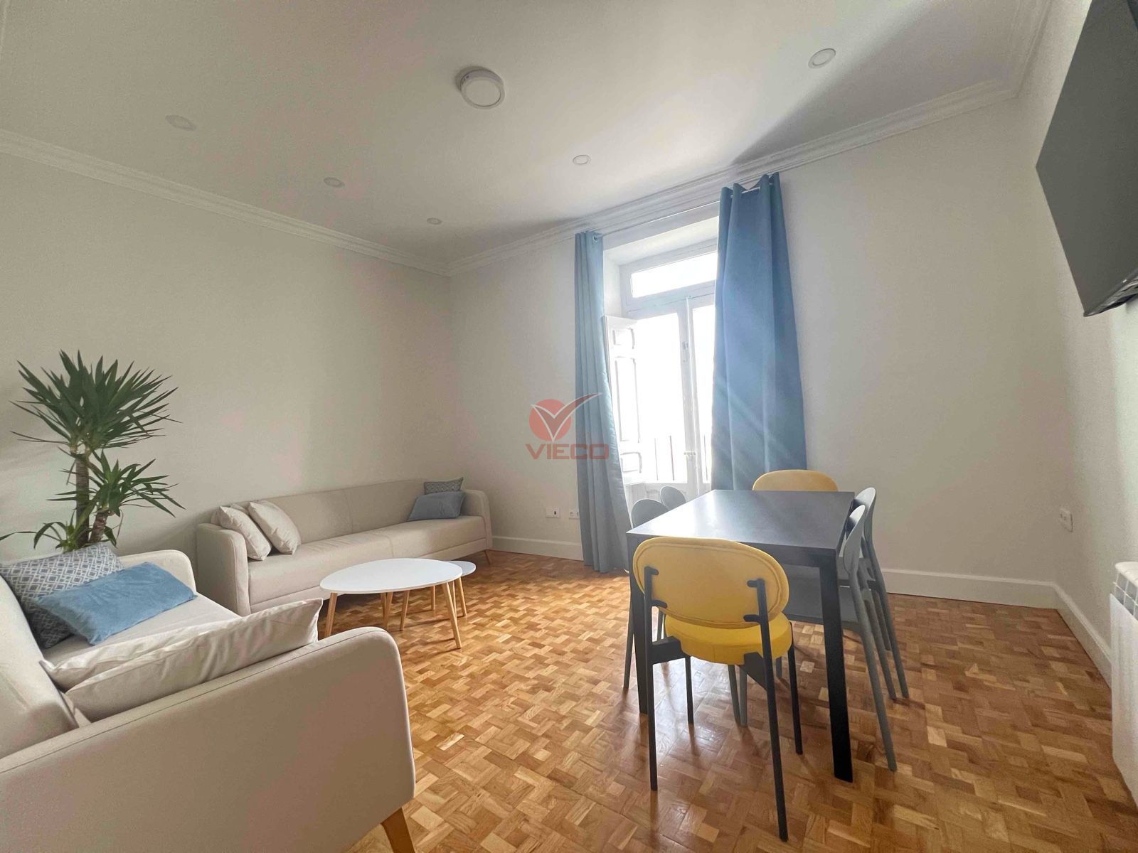 Living room of Flat to rent in Cuenca Capital  with Heating and Furnished