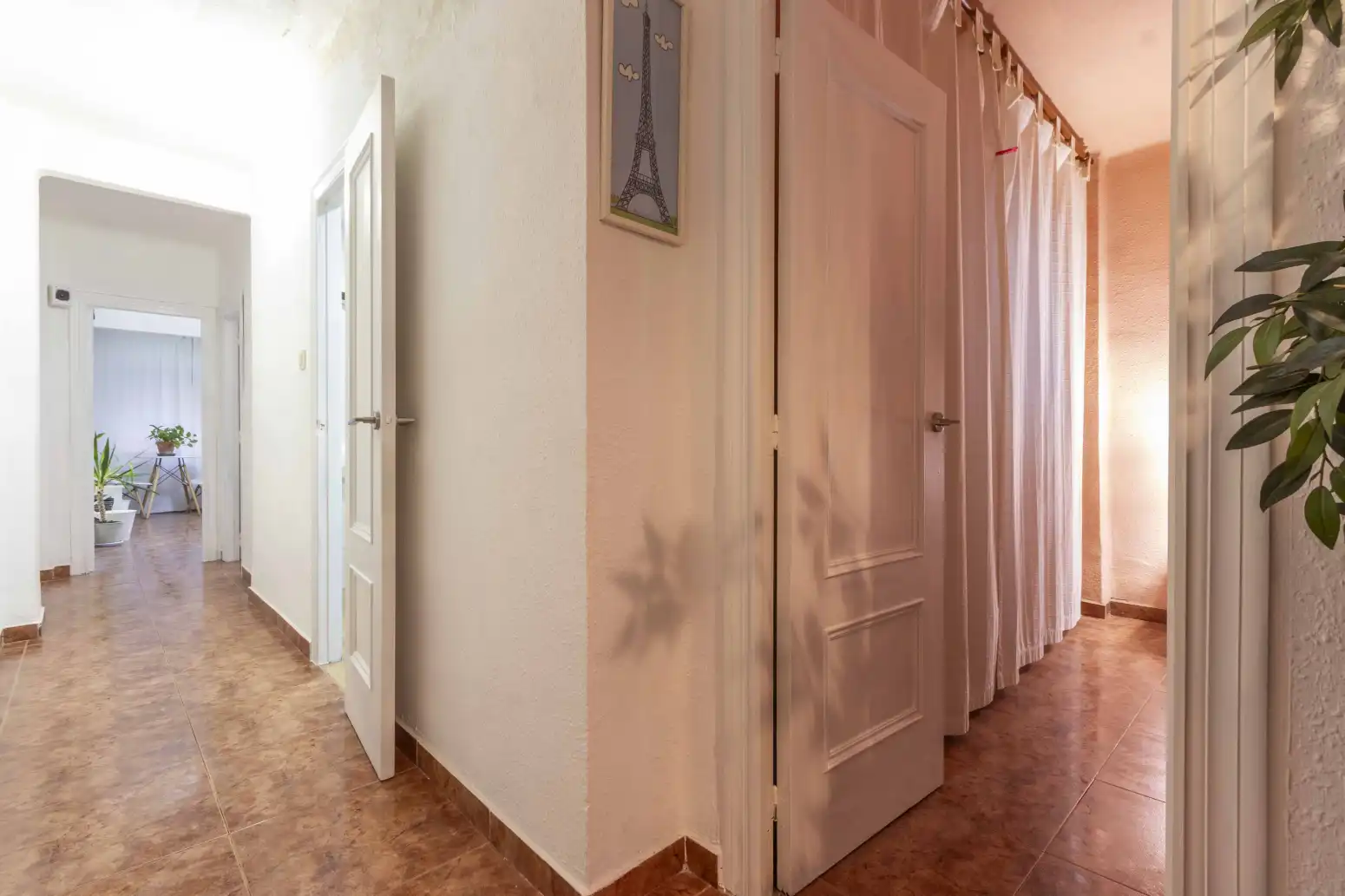 Flat for sale in Valencia  with Balcony