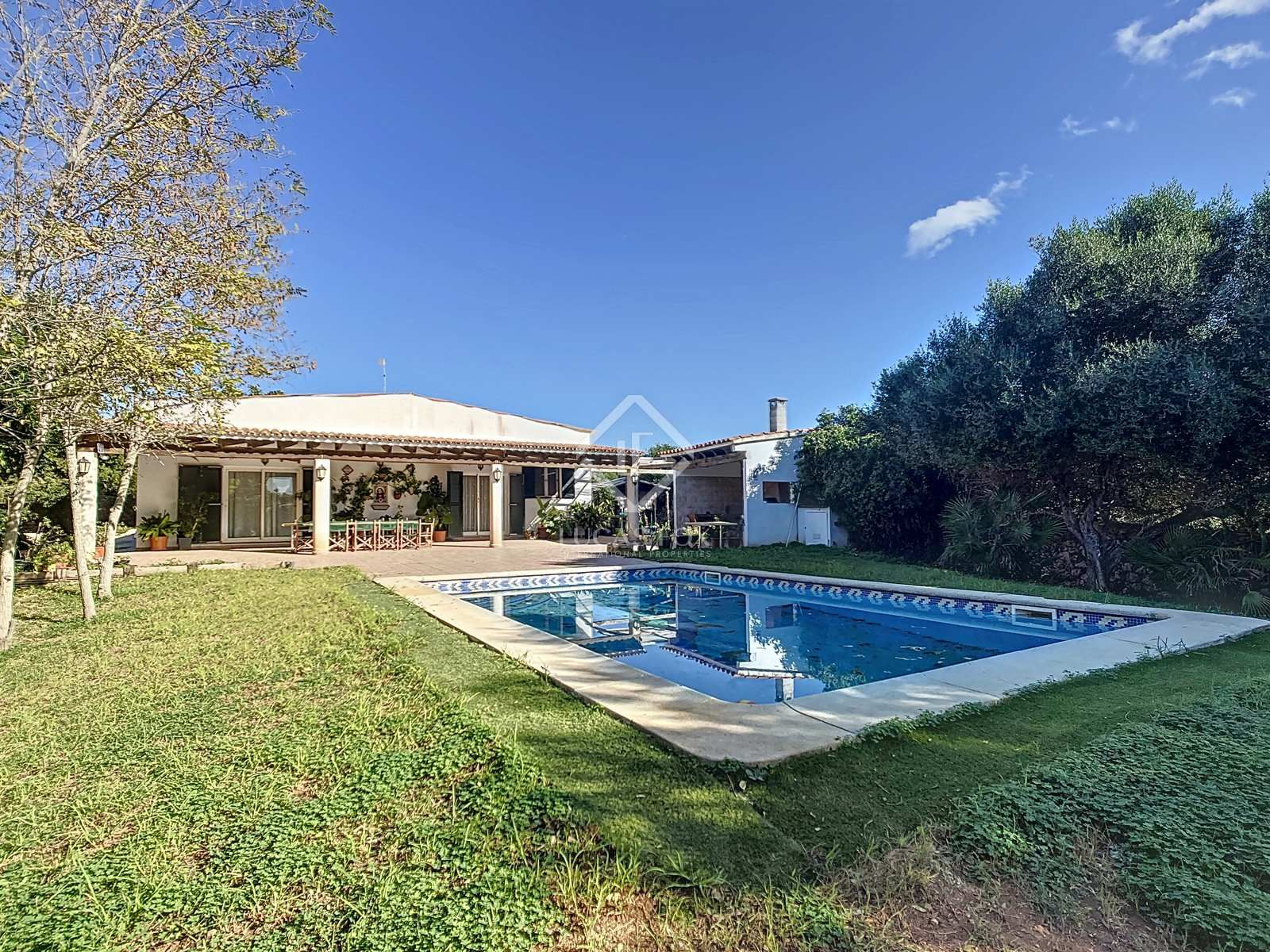 Garden of Country house for sale in Ciutadella de Menorca  with Air Conditioner, Heating and Private garden
