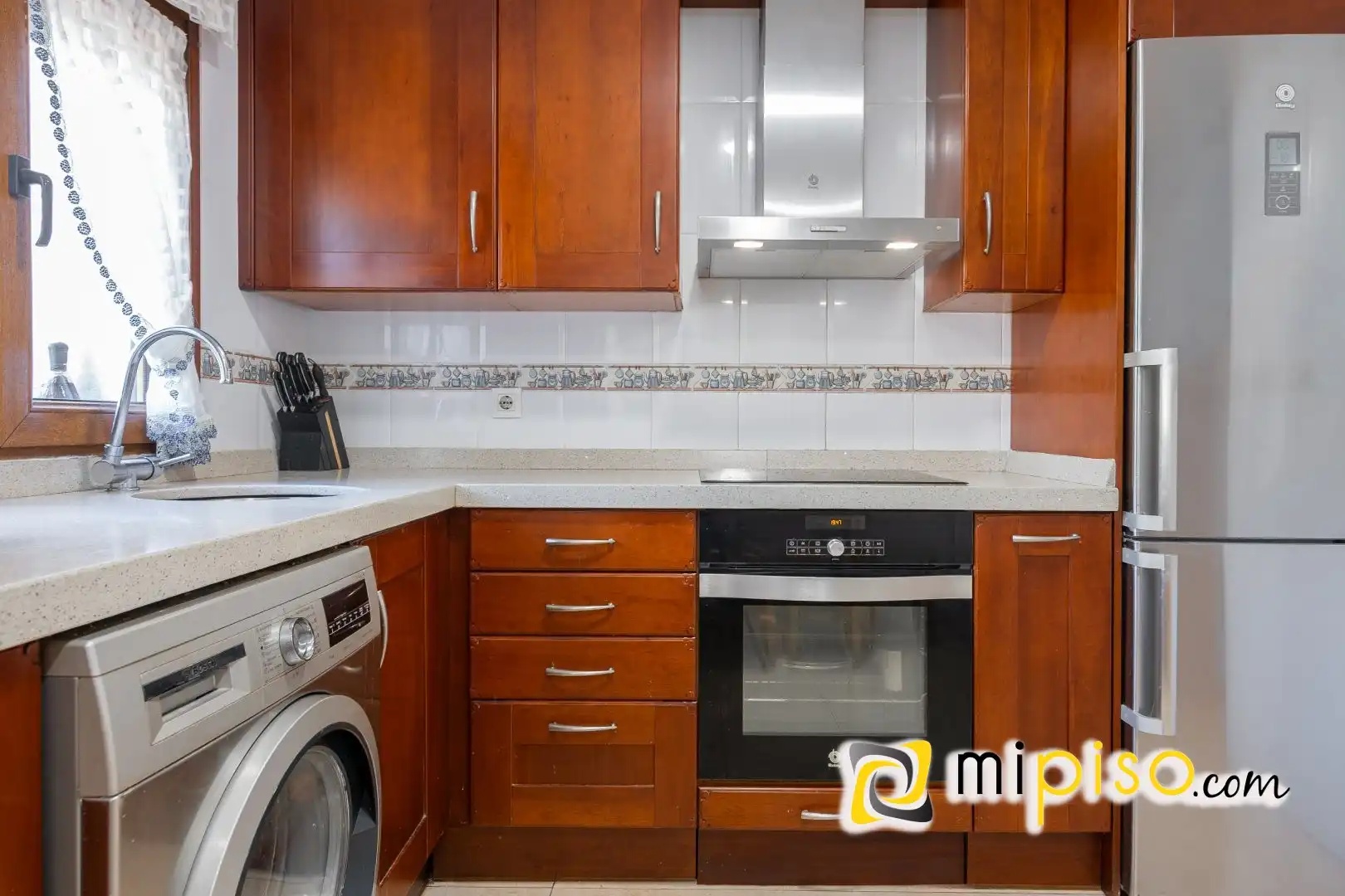 Cocina de Casa o chalet en venta en Laredo con Calefacción y Jardín privado