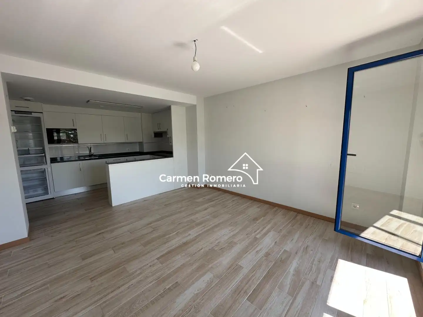 Sala d'estar de Pis en venda en Salamanca amb Calefacció, Jardí privat i Traster