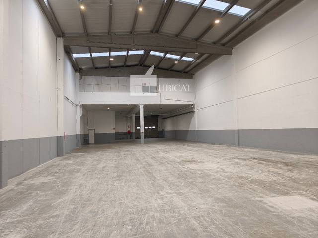 Nave industrial en Alquiler en Pallejà