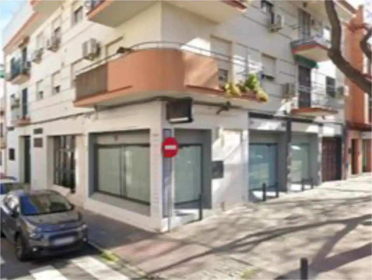 Planta baixa en venda a Calle Afán de Ribera, 33, El Cerro