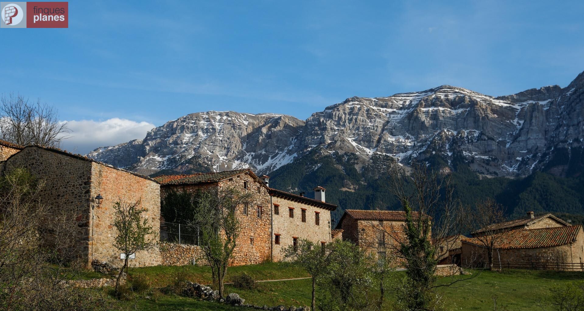 Country house for sale in Cava