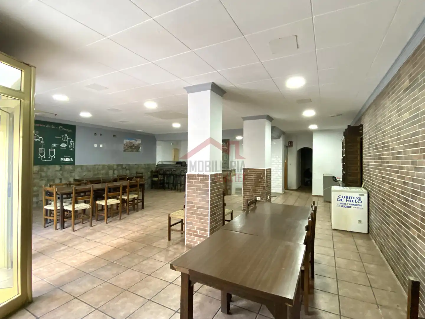 Local en venta en Elche / Elx con Amueblado