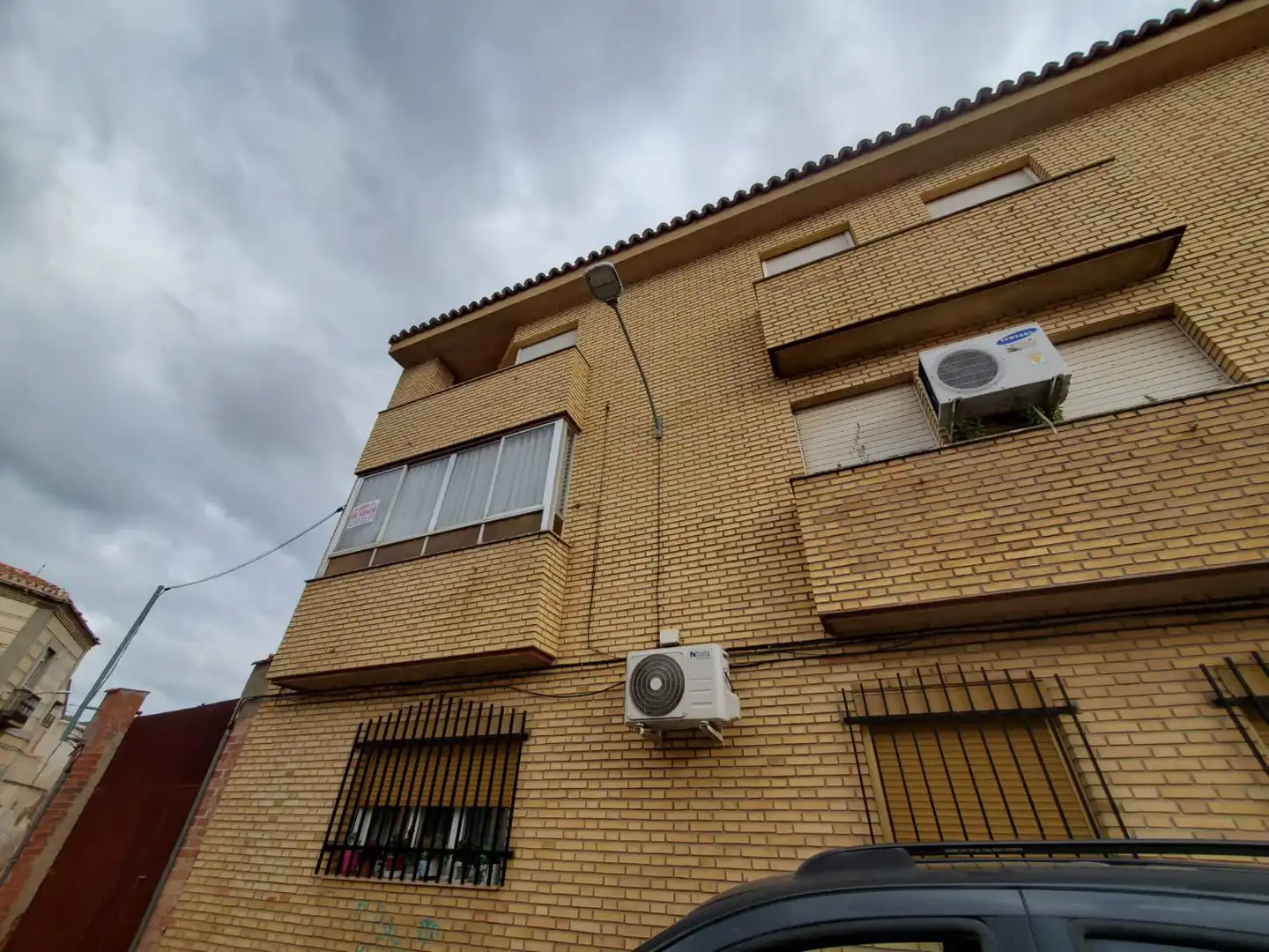 Vista exterior de Piso en venta en Fuente el Fresno con Aire acondicionado, Calefacción y Terraza