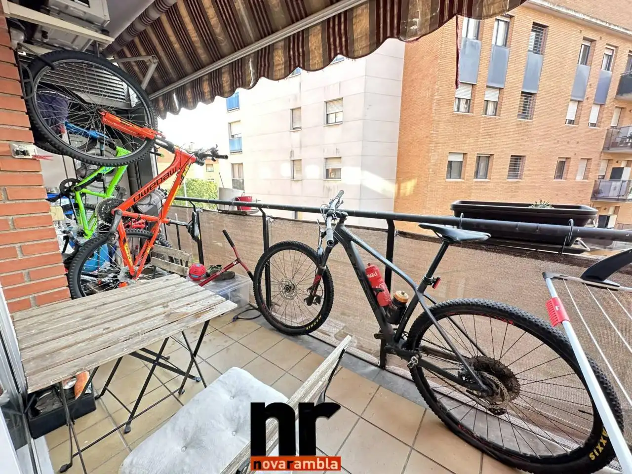 Terrasse von Wohnung zum Verkauf in Ripollet mit Klimaanlage, Heizung und Parkett