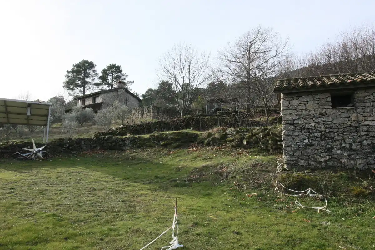 Country homes for sale in Guisando  with Heating, Private garden and Terrace