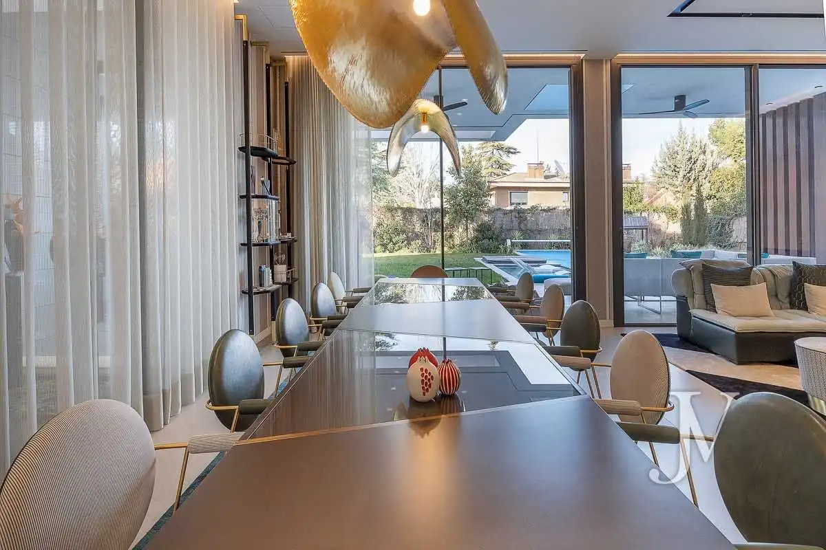 Dining room of Houses for sale in Madrid  with Air Conditioner, Heating and Private garden