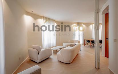 Living room of Flat for sale in  Madrid Capital  with Air Conditioner and Terrace