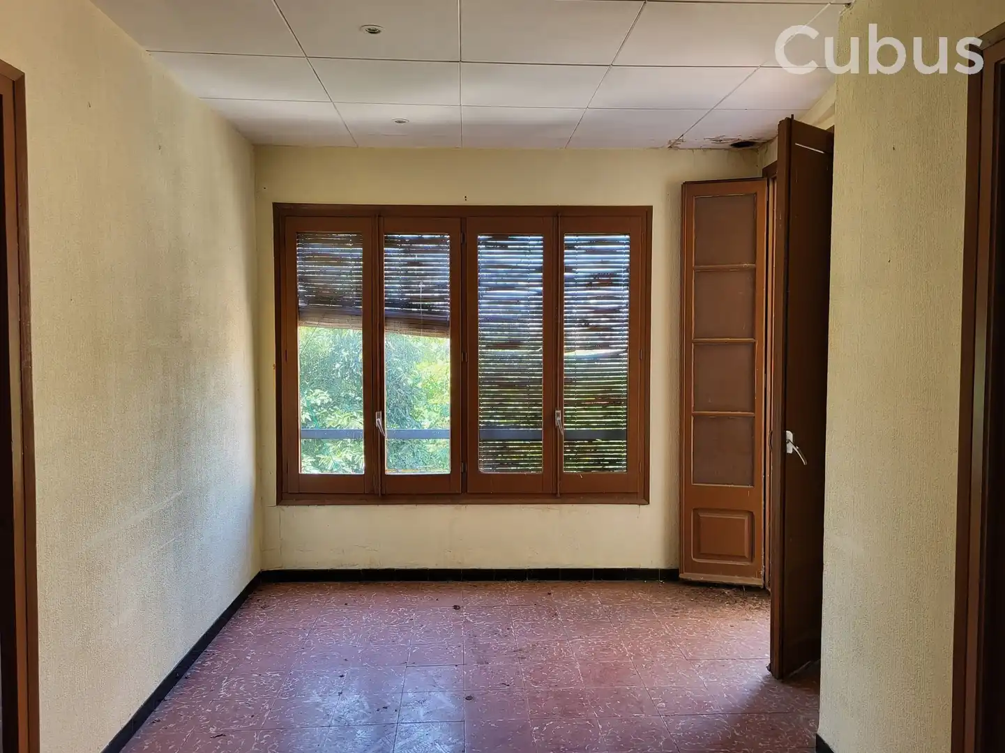 Piso en venta en Olot con Terraza y Balcón