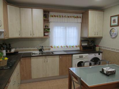 Kitchen of House or chalet for sale in Puertollano