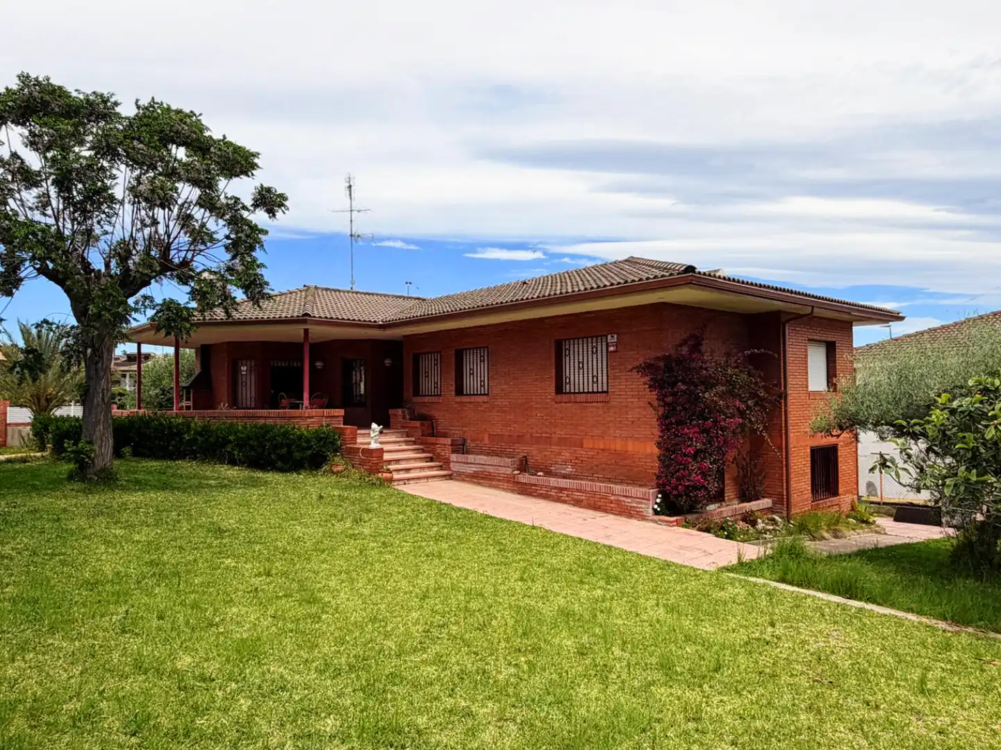Vista exterior de Casa o chalet en venta en Calafell con Aire acondicionado, Calefacción y Amueblado