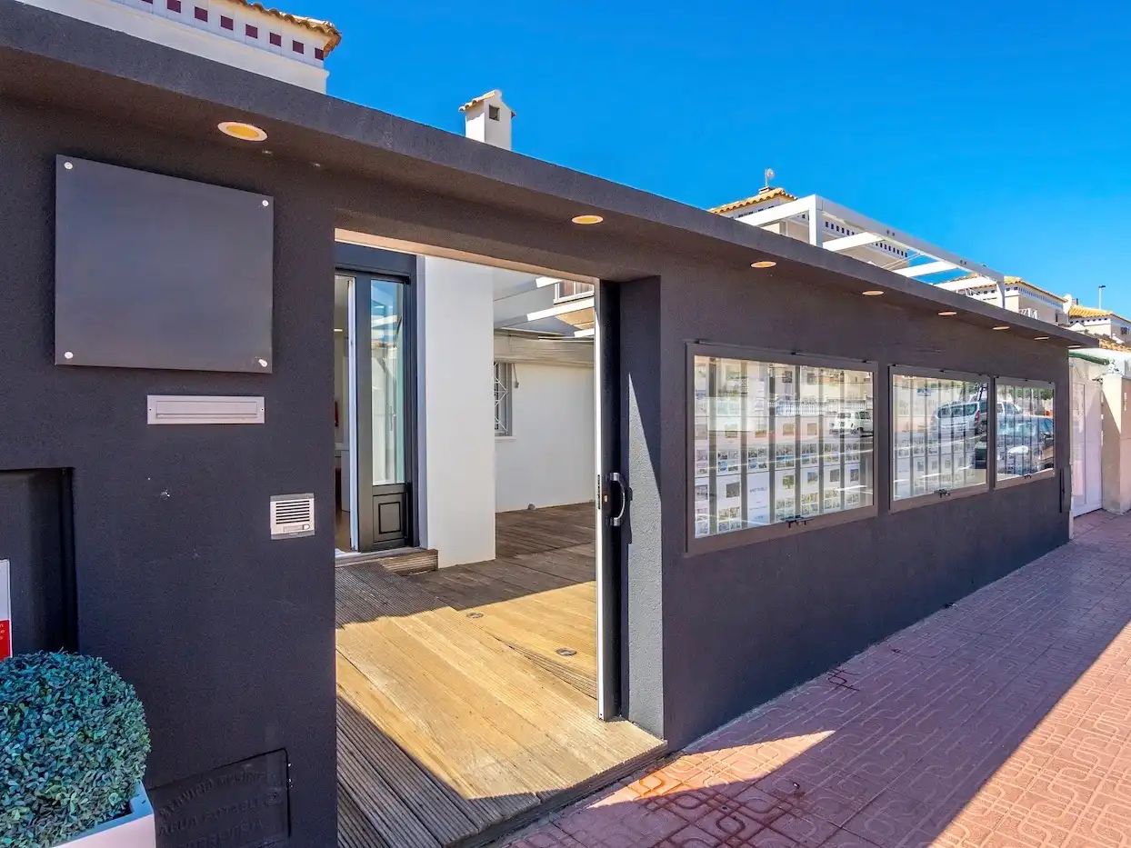 Terraced house with pool for sale in av de la mancha 210, imagen 14