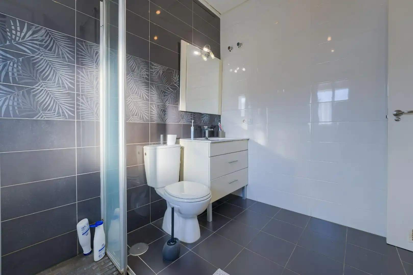 Baño de Casa adosada en venta en Umbrete con Aire acondicionado, Terraza y Trastero