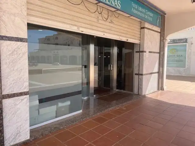 Oficina de lloguer en Benalmádena amb Aire condicionat, Calefacció i Moblat