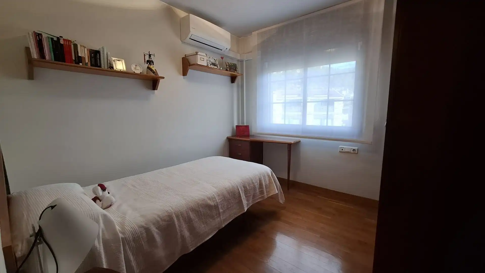 Habitación de Casa adosada en venta en Vallirana con Aire acondicionado, Calefacción y Terraza