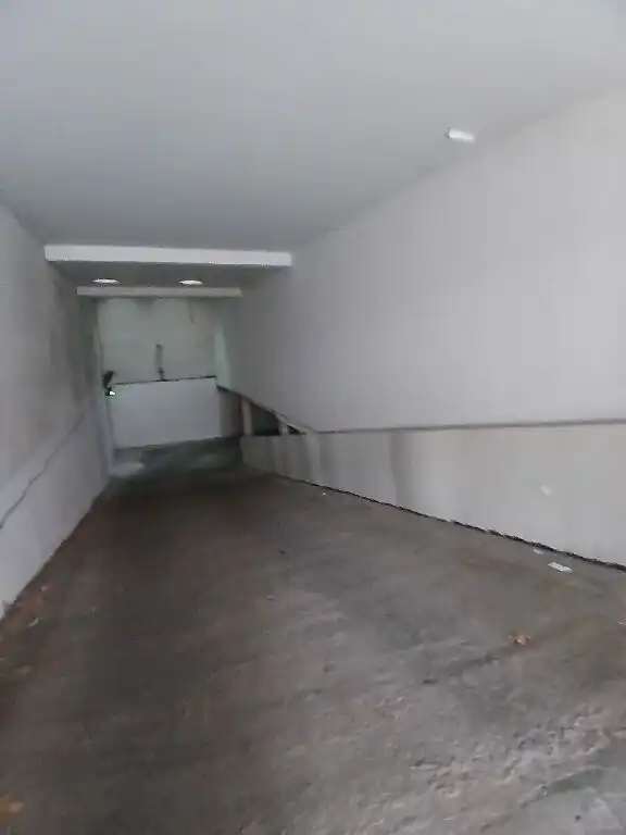 Garaje en venta en  Logroño