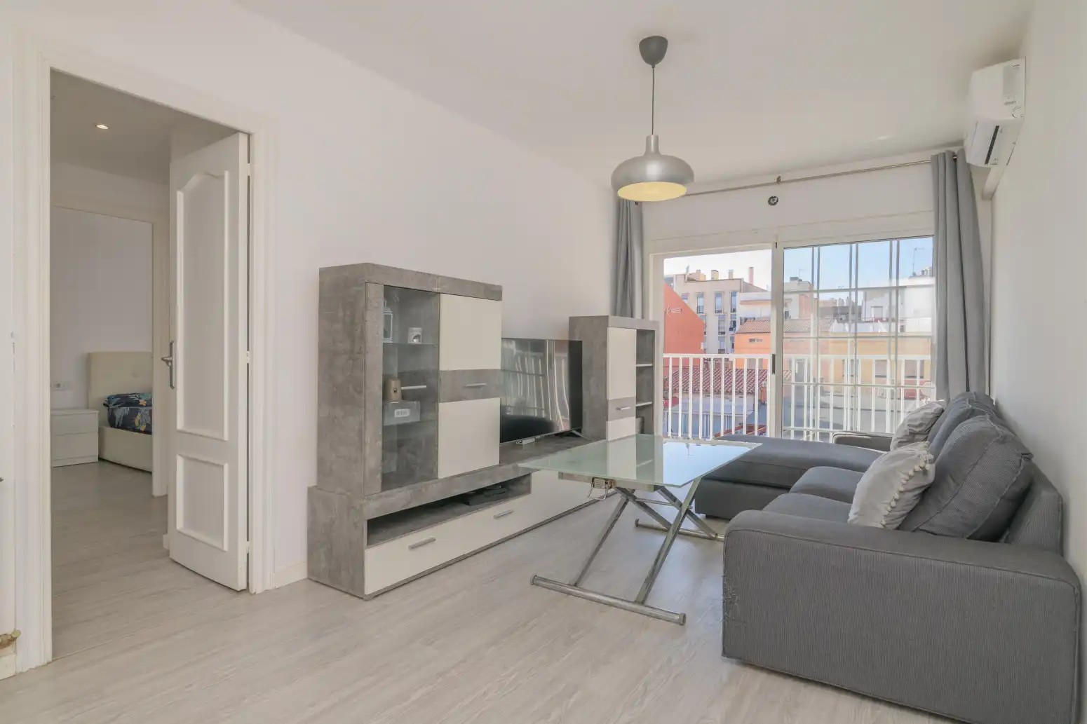 Wohnzimmer von Wohnung zum Verkauf in Viladecans mit Klimaanlage, Heizung und Parkett