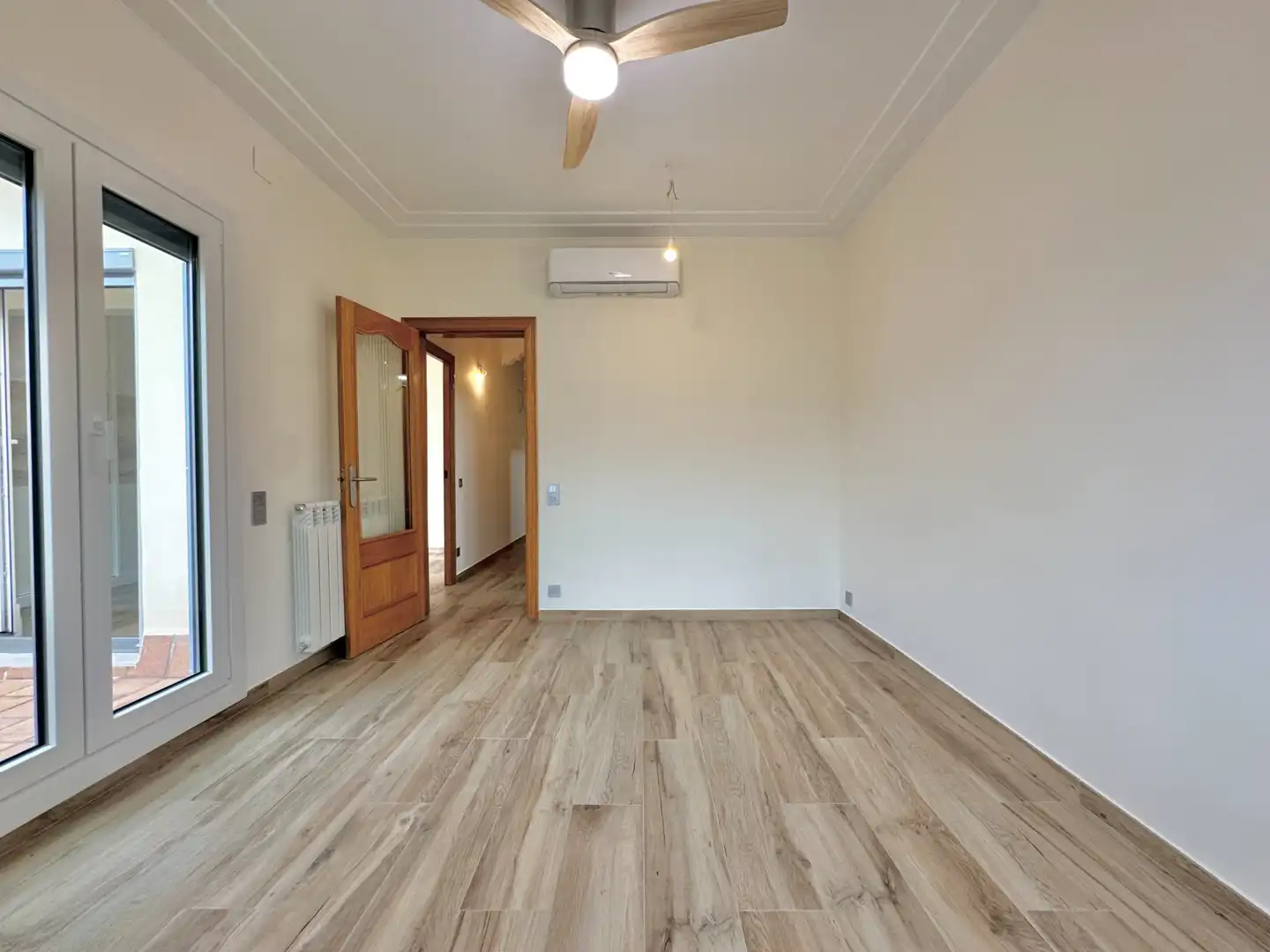 Habitación de Ático en venta en Barcelona con Aire acondicionado, Calefacción y Terraza
