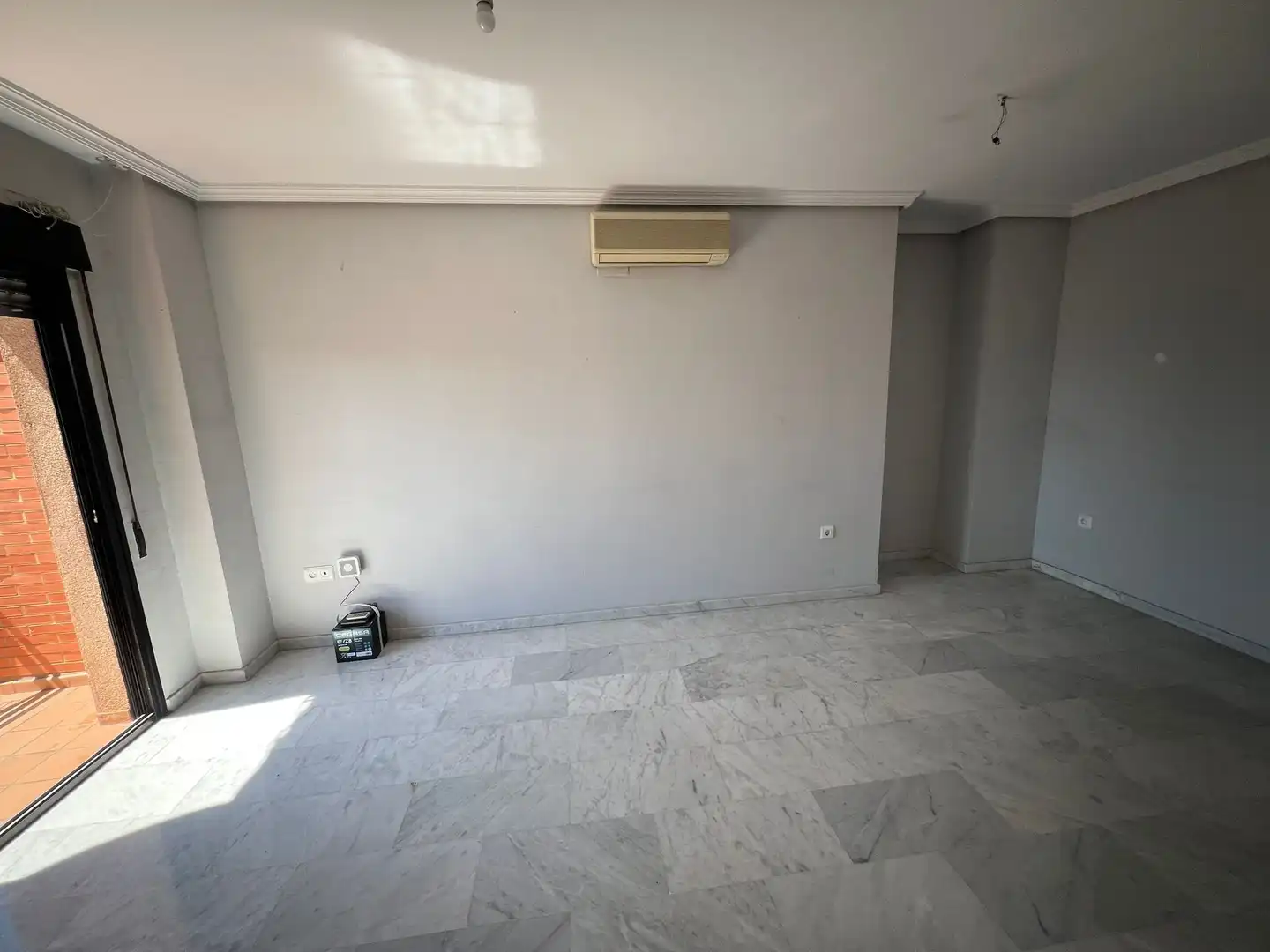Piso en venta en Granada con Calefacción