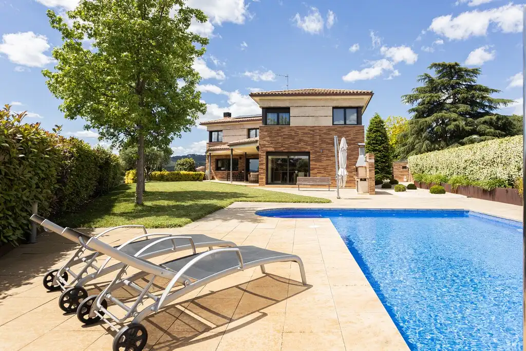 Garden of Houses for sale in La Garriga  with Air Conditioner, Heating and Private garden